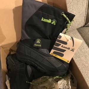 NEW Karmik Boot Toddler Size 10